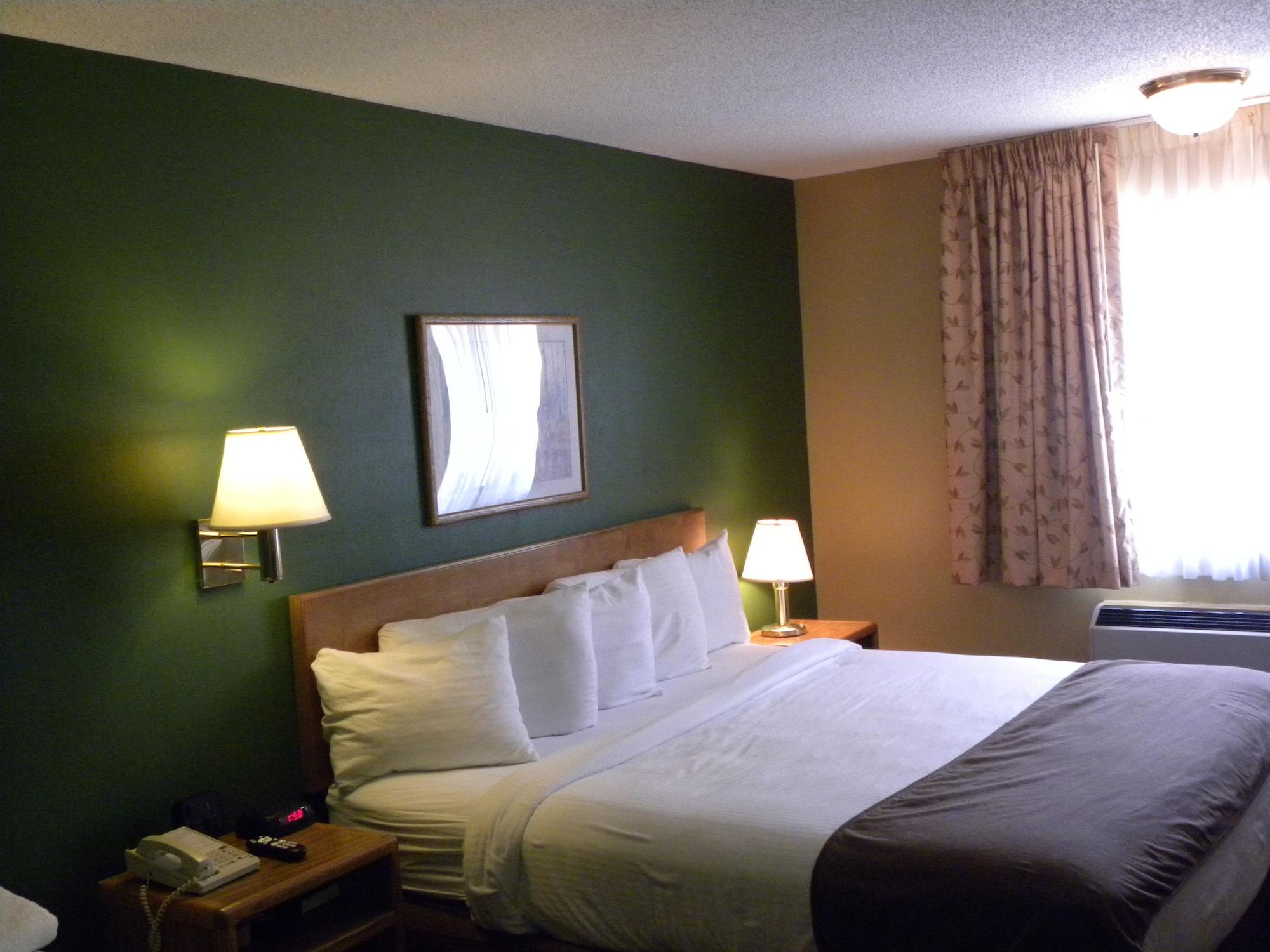 New Victorian Inn & Suites Kearney Zewnętrze zdjęcie