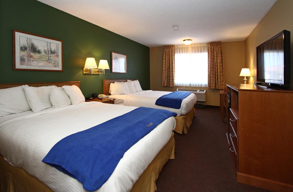 New Victorian Inn & Suites Kearney Zewnętrze zdjęcie