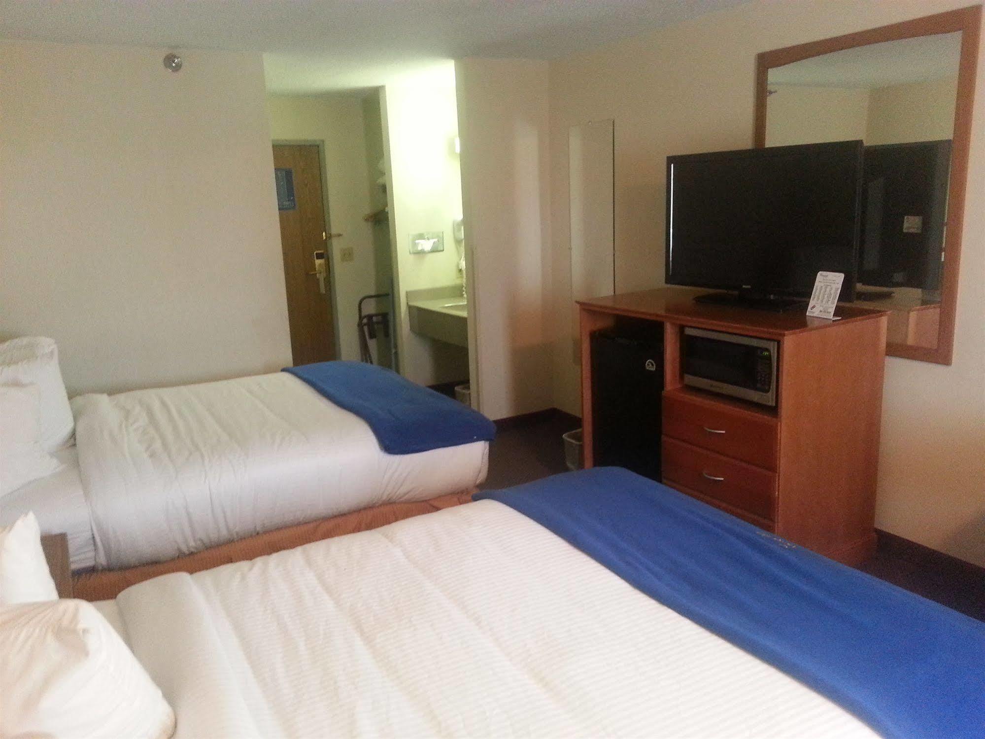 New Victorian Inn & Suites Kearney Zewnętrze zdjęcie